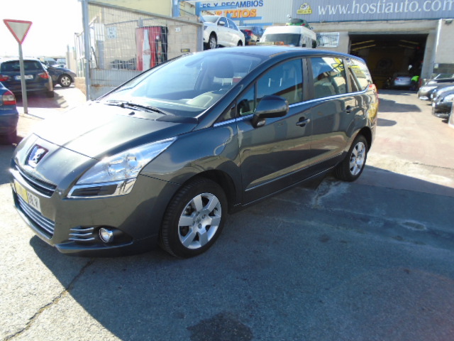 PEUGEOT 5008 1.6 I 120CV 7 PLAZAS