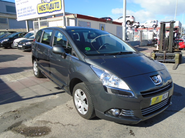 PEUGEOT 5008 1.6 I 120CV 7 PLAZAS