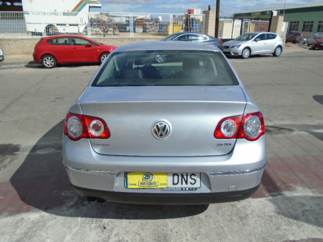 VOLKSWAGEN PASSAT 2.0 TDI 140CV 