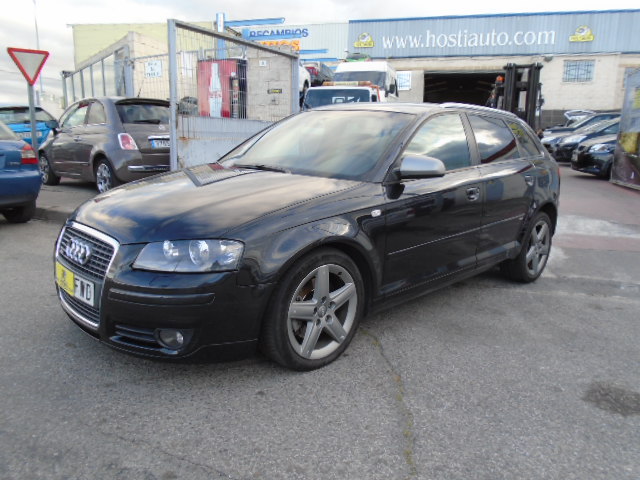 AUDI A3 S-LINE 2.0 TDI 140CV DSG