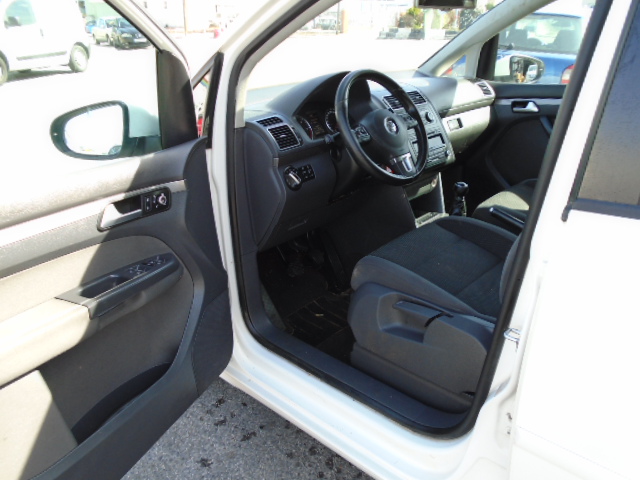 VOLKSWAGEN TOURAN 1.6 TDI 105CV 7 PLAZAS