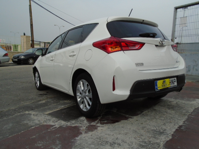 TOYOTA AURIS 2.0 INY 130CV