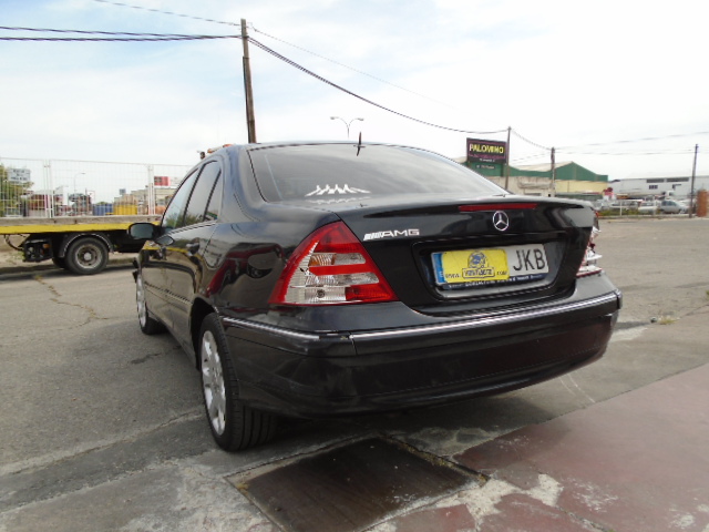 MERCEDES C320 CDI AVANGARDEN AUTO 224CV