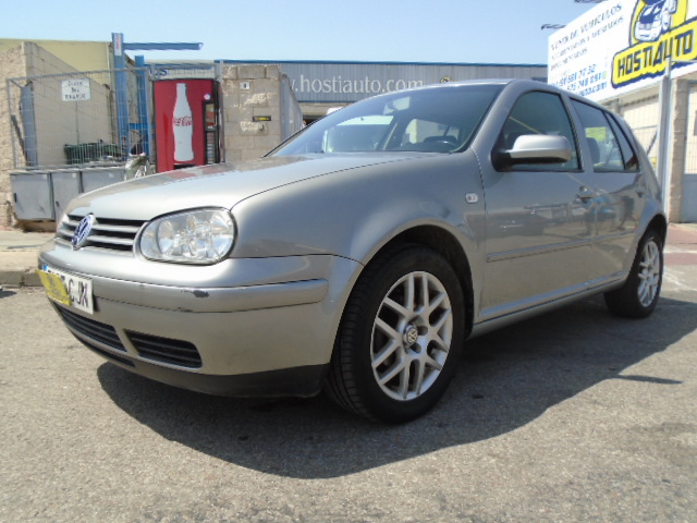 VOLKSWAGEN GOLF IV 1.6 INY 102CV AUTOMATICO