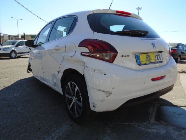 PEUGEOT 208 ALLURE INYECCION 110CV PURE TECH