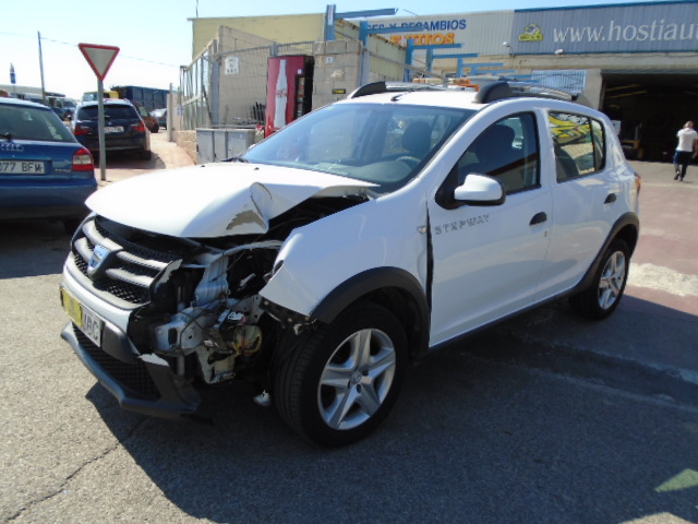 DACIA SANDERO 900CC INYECCION 90CV