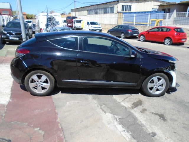 RENAULT MEGANE COUPE 1.6 INYECCION 110CV