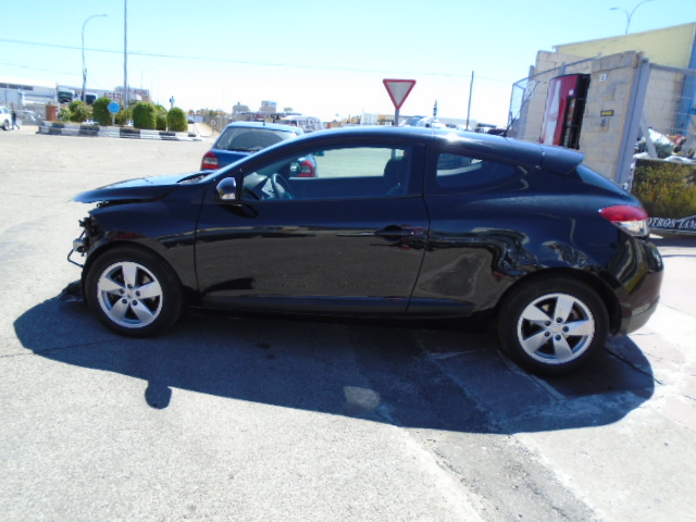 RENAULT MEGANE COUPE 1.6 INYECCION 110CV