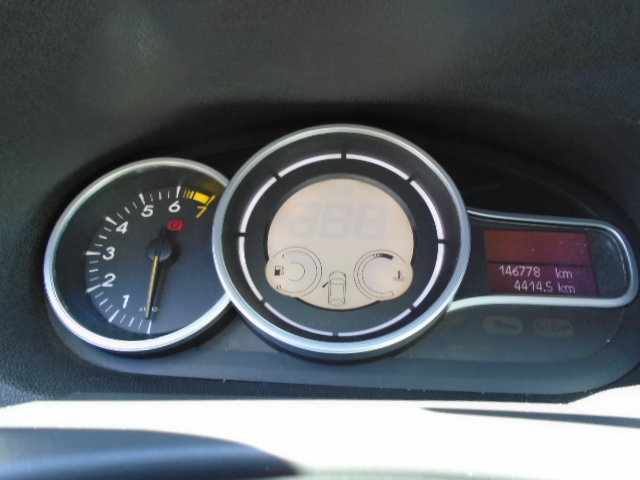RENAULT MEGANE COUPE 1.6 INYECCION 110CV