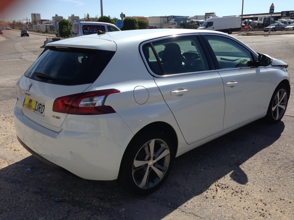 PEUGEOT 308 1.6 HDI 115CV