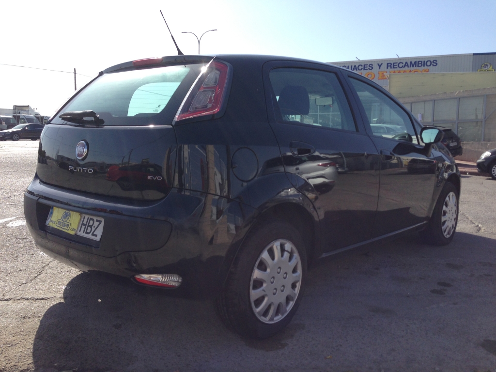 FIAT PUNTO EVO 1.4 INYECCION 78CV