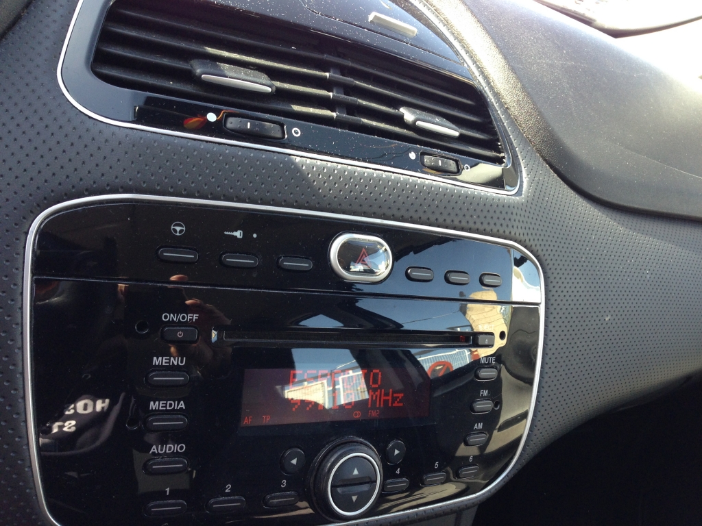 FIAT PUNTO EVO 1.4 INYECCION 78CV