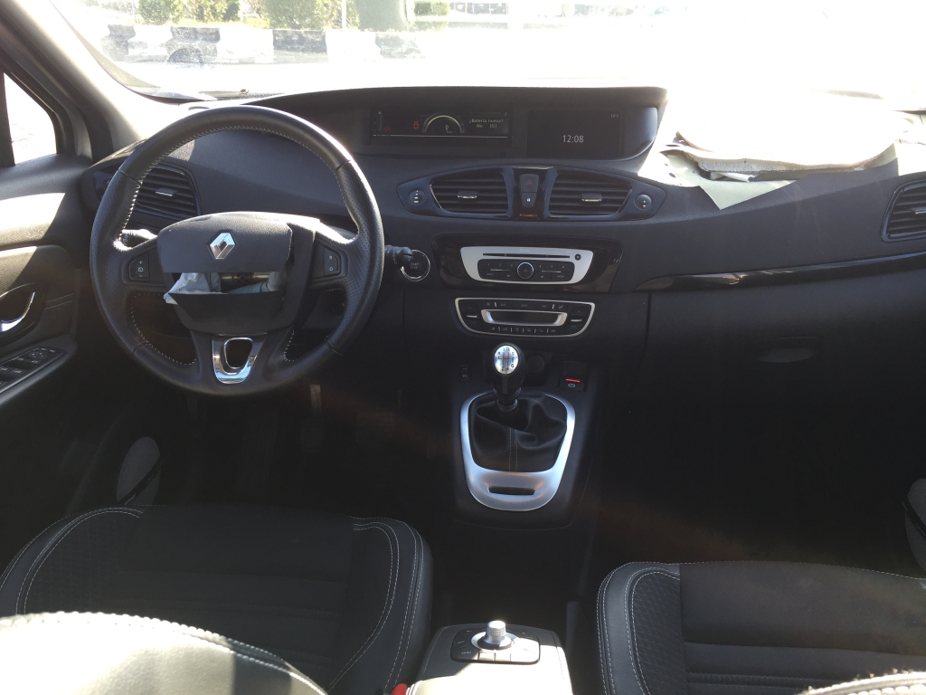 RENAULT GRAND SCENIC 1.6 DCI 130CV 7 PLAZAS