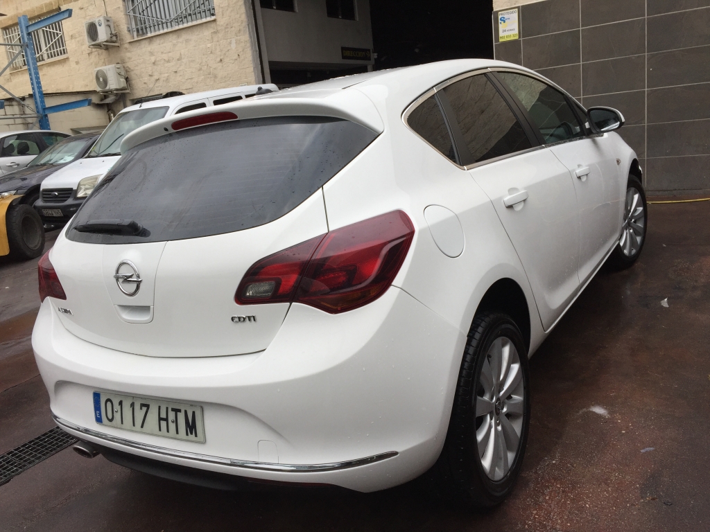 OPEL ASTRA 2.0 CDTI 165CV