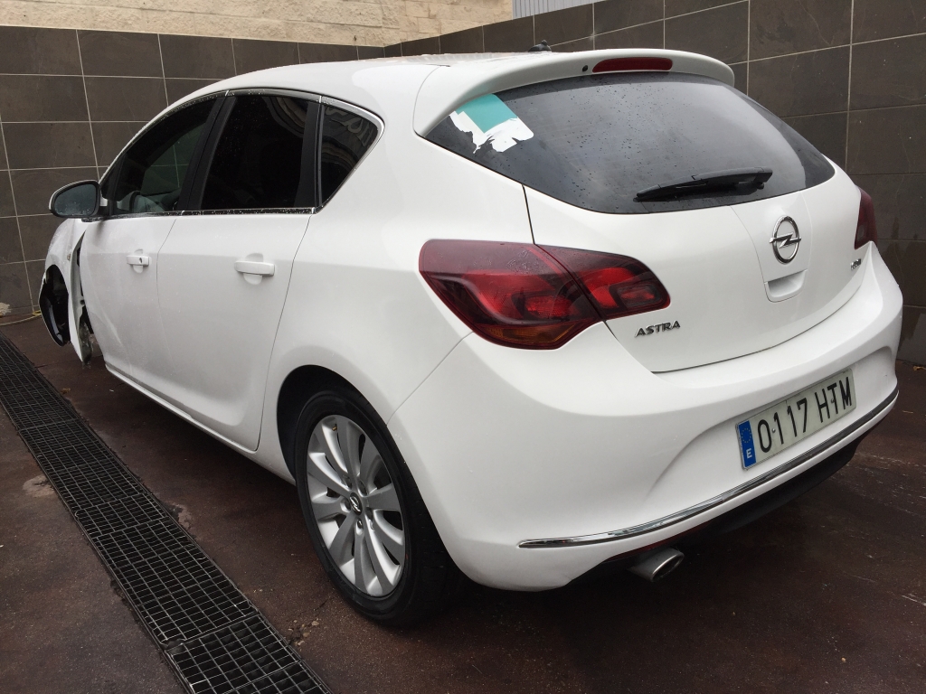 OPEL ASTRA 2.0 CDTI 165CV