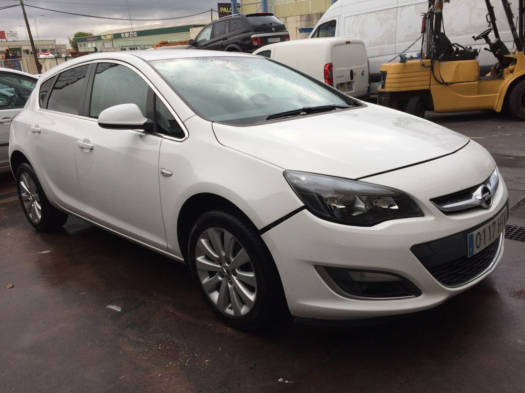 OPEL ASTRA 2.0 CDTI 165CV