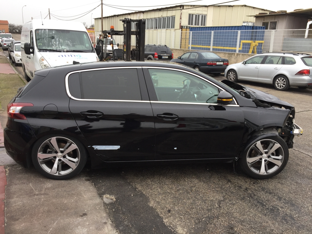 PEUGEOT 308 1.6 HDI 120CV