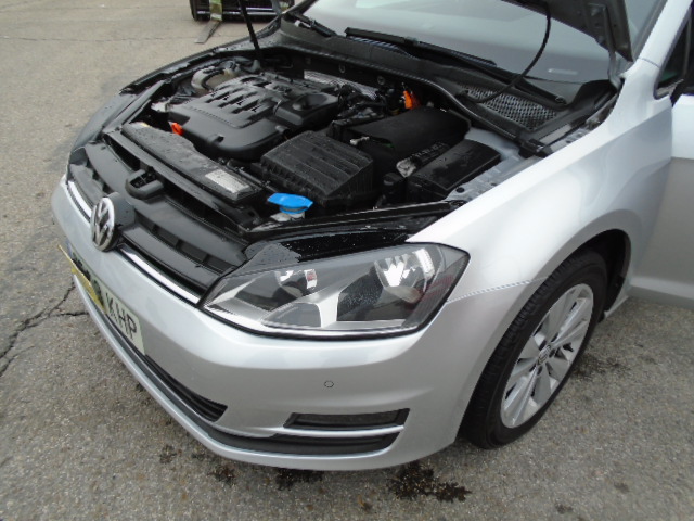 VOLKSWAGEN GOLF VII 1.6 TDI 105CV DSG