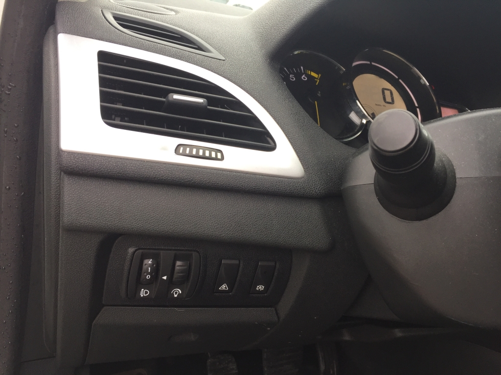 RENAULT MEGANE COUPE 1.2 INY 115CV