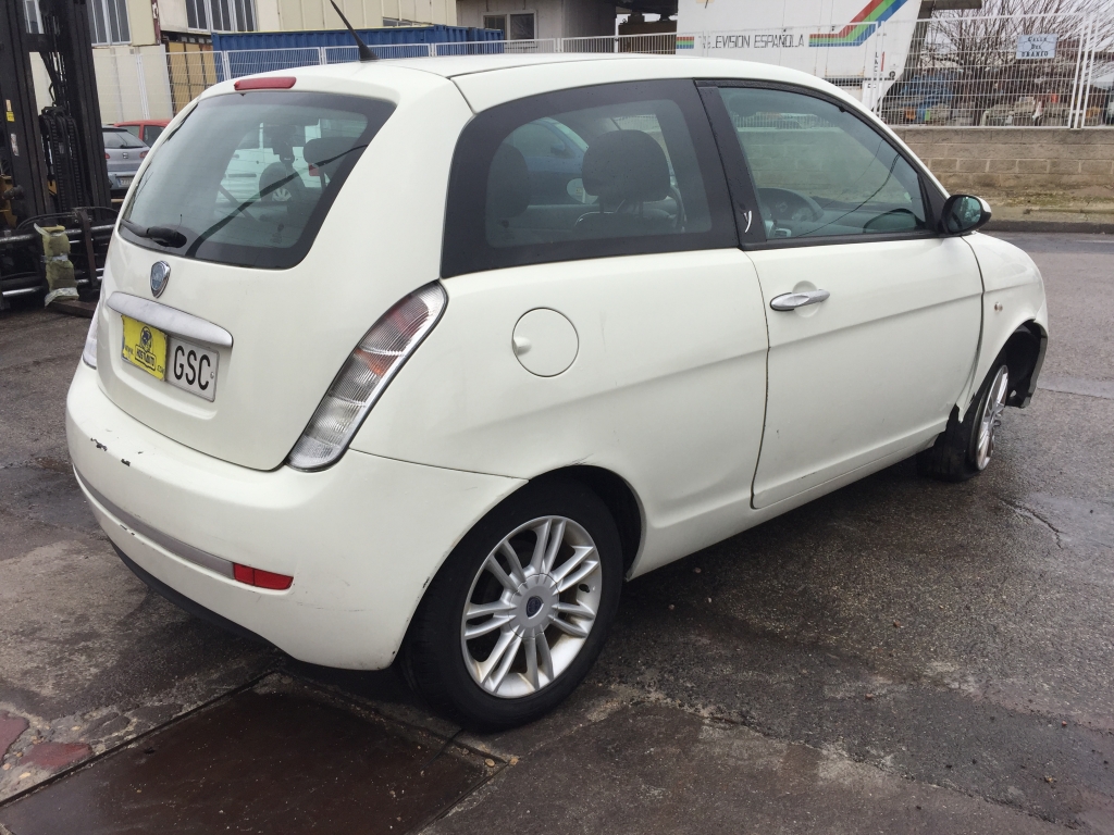 LANCIA YPSILON 1.2 D 75CV AUTOMATICO