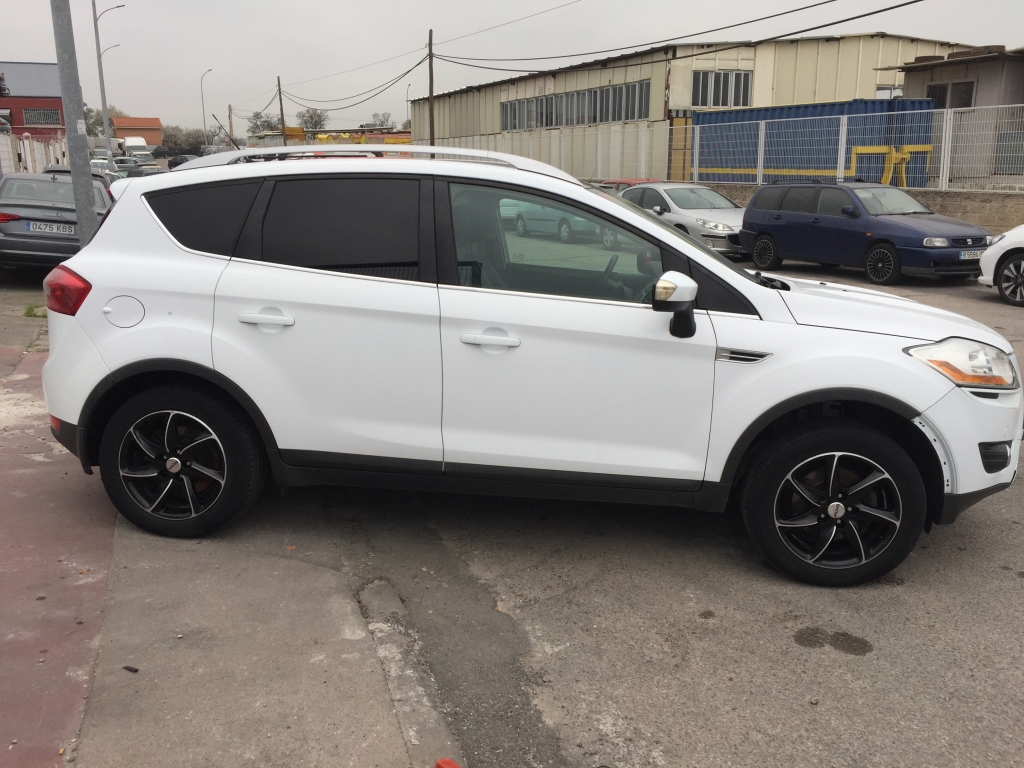 FORD KUGA 2.0 CDTI 140CV 4X4 TITANIUM