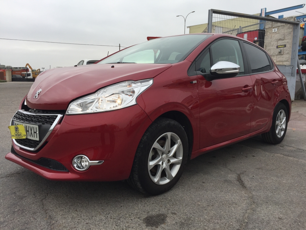 PEUGEOT 208 STYLE 1.2 VTI 82CV