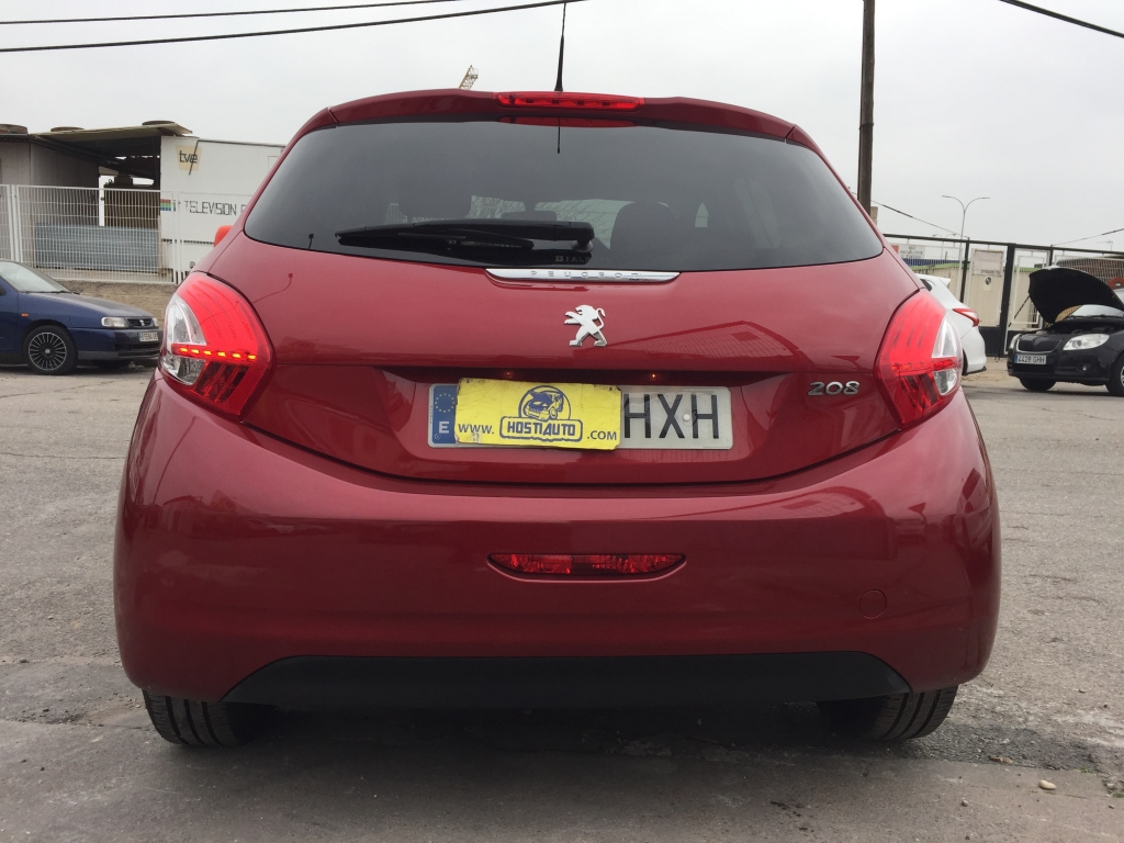 PEUGEOT 208 STYLE 1.2 VTI 82CV