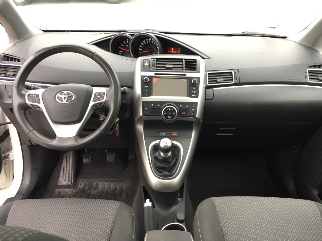 TOYOTA VERSO 2.0 D4D 124CV