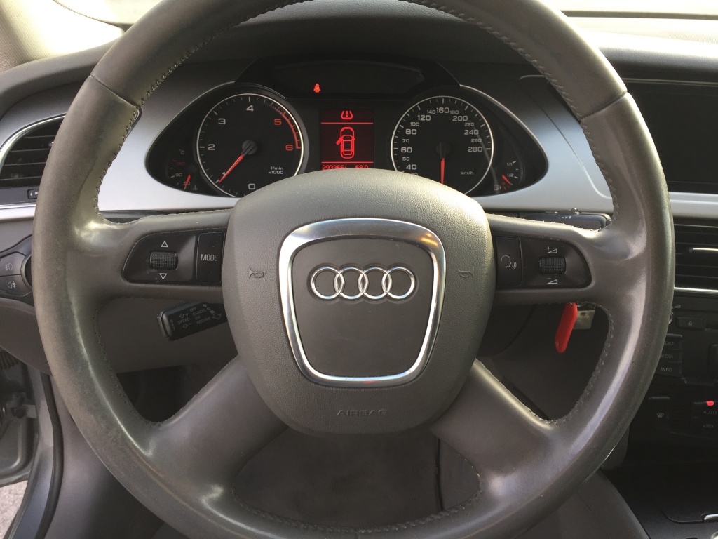 AUDI A-4 2.0 TDI 143CV AUTOMATICO