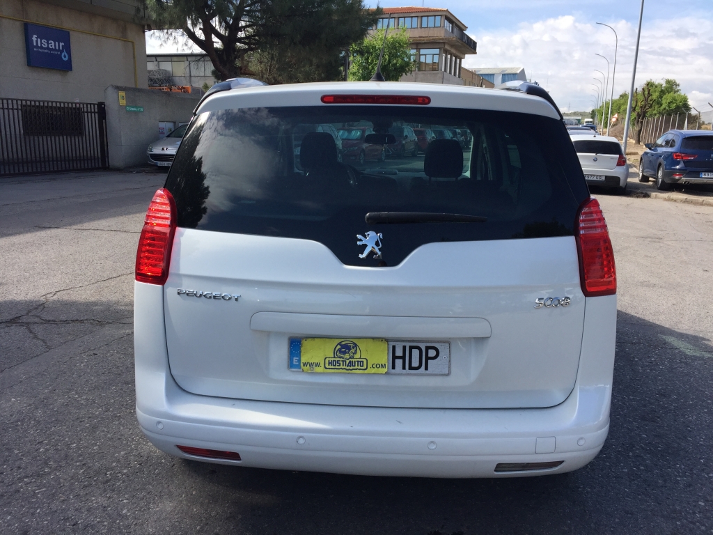 PEUGEOT 5008 2.0 HDI 150CV 7 PLAZAS