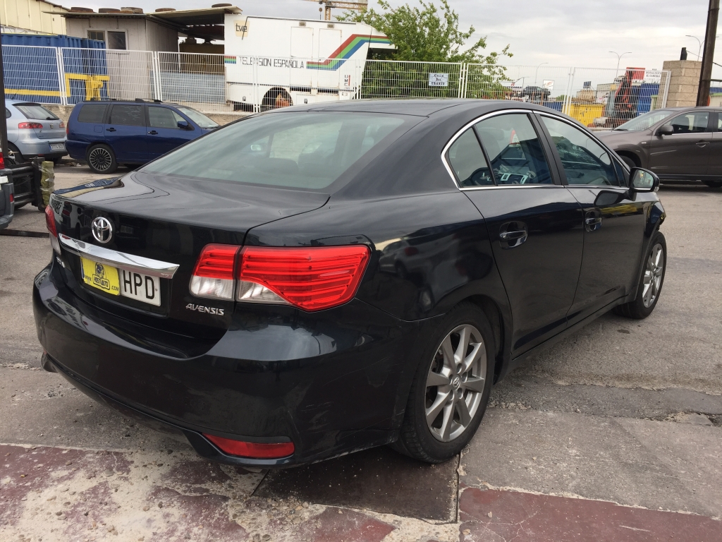 TOYOTA AVENSIS ADVANCE 2.0 D4D 124CV