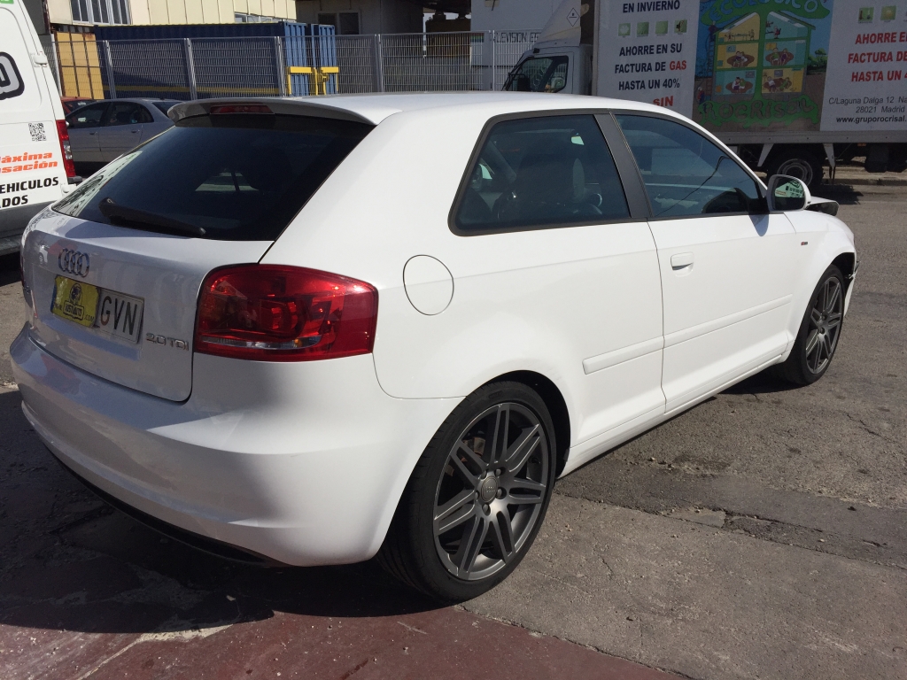 AUDI A-3 S-LINE 2.0 TDI 140CV