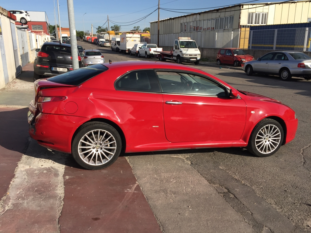 ALFA ROMEO GT 1.9 JTD 150CV