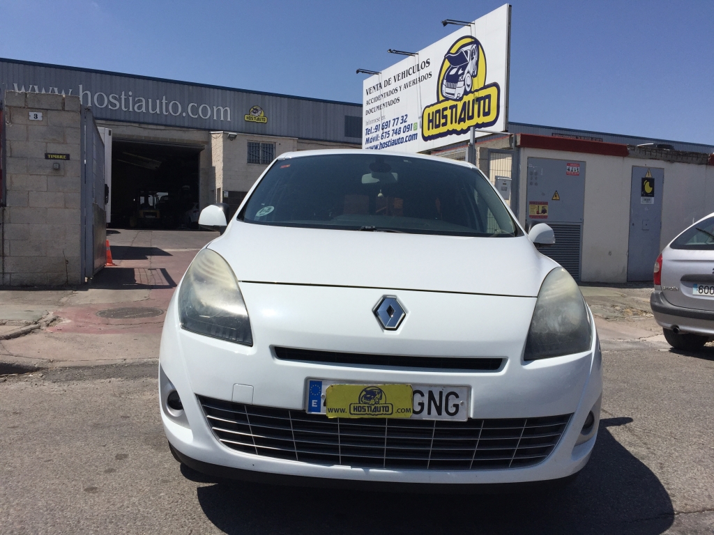 RENAULT GRAND SCENIC 1.9 DCI 131CV