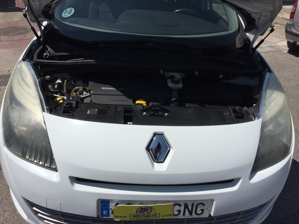 RENAULT GRAND SCENIC 1.9 DCI 131CV