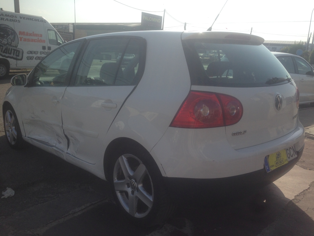 VOLKSWAGEN GOLF V 2.0 TDI 140CV