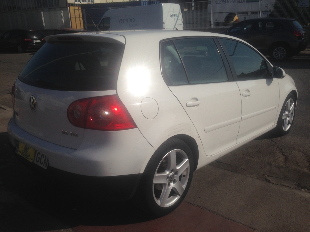 VOLKSWAGEN GOLF V 2.0 TDI 140CV