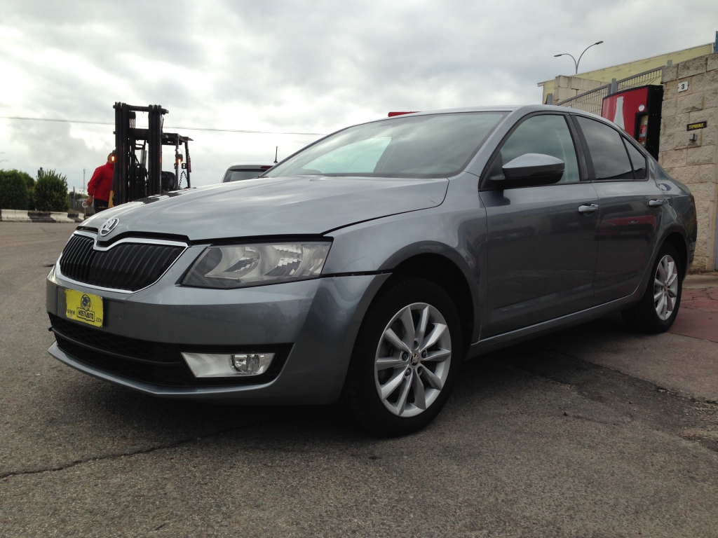 SKODA OCTAVIA 1.6 TDI 105CV