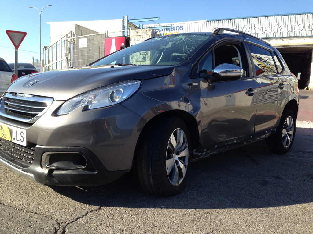 PEUGEOT 2008 1.6 BLUEHDI STYLE 100CV