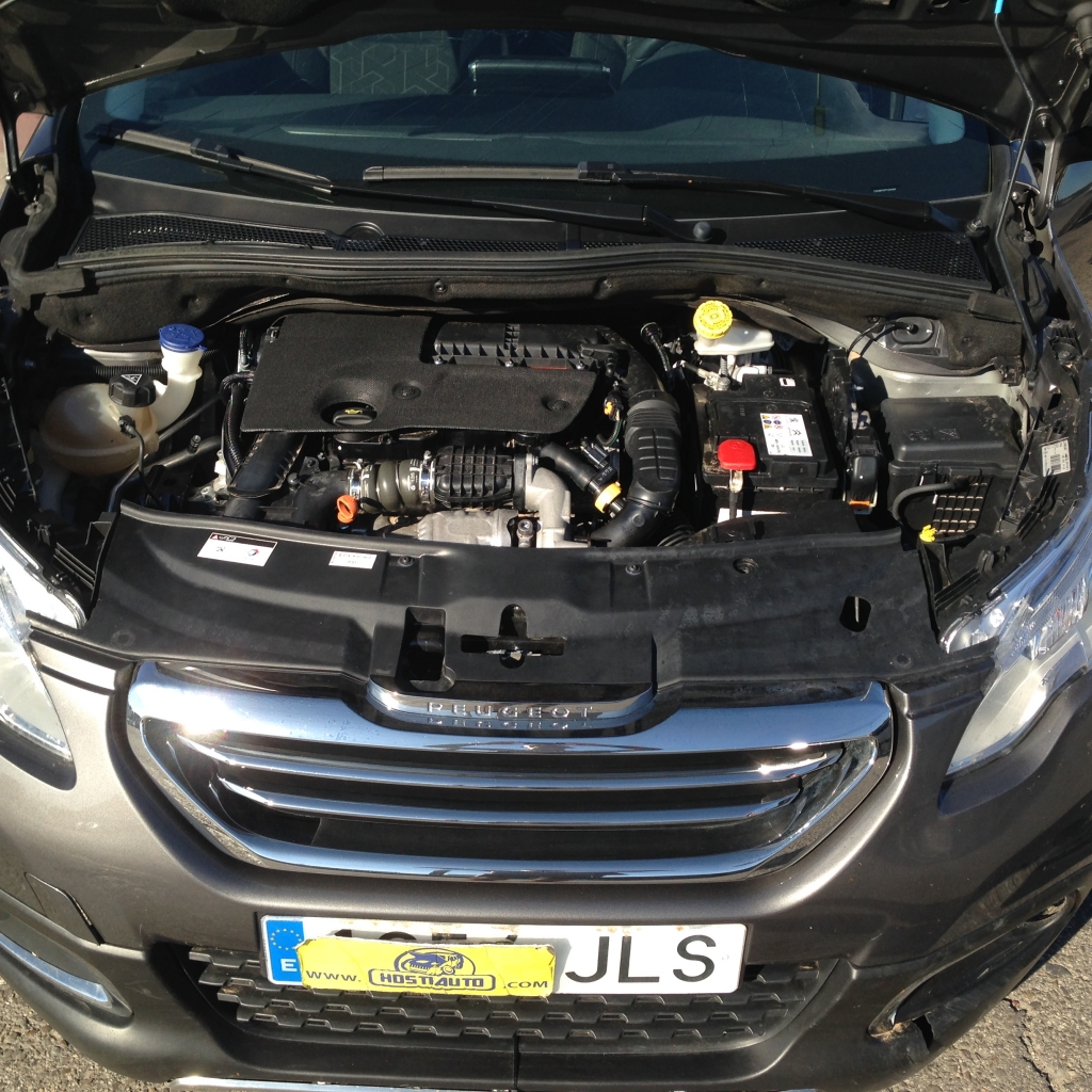 PEUGEOT 2008 1.6 BLUEHDI STYLE 100CV