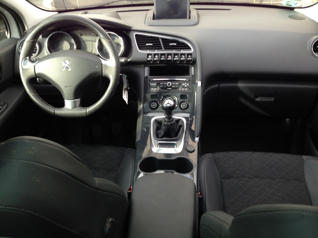 PEUGEOT 3008 ALLURE 1.6 HDI 120CV