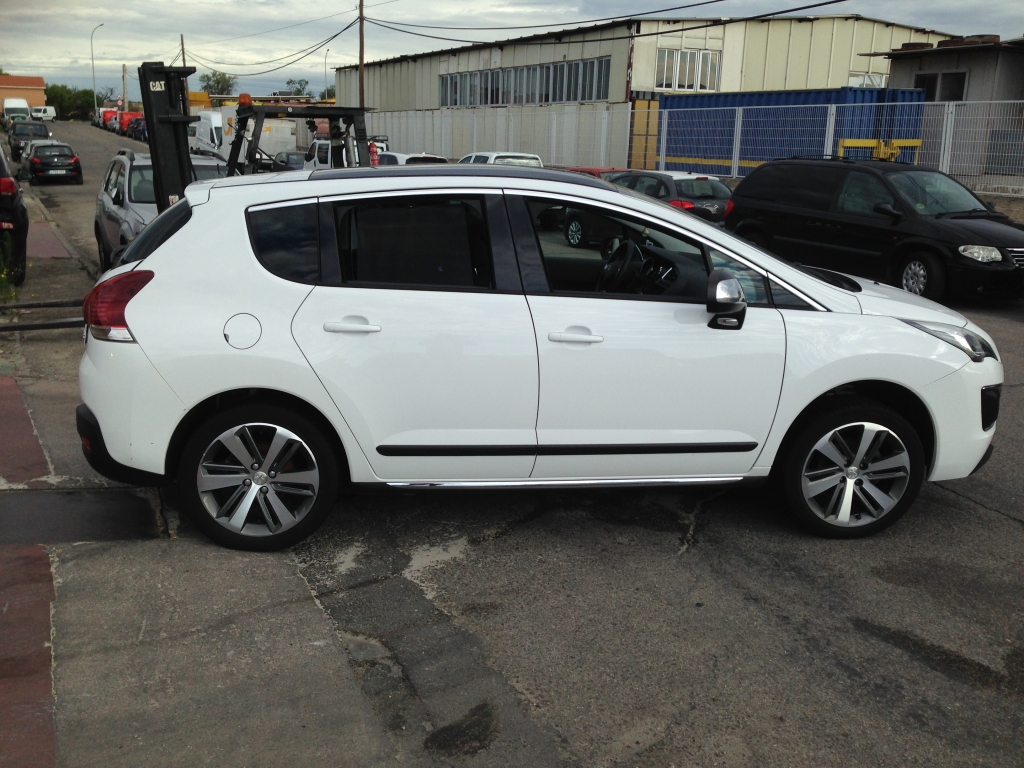 PEUGEOT 3008 ALLURE 1.6 HDI 120CV