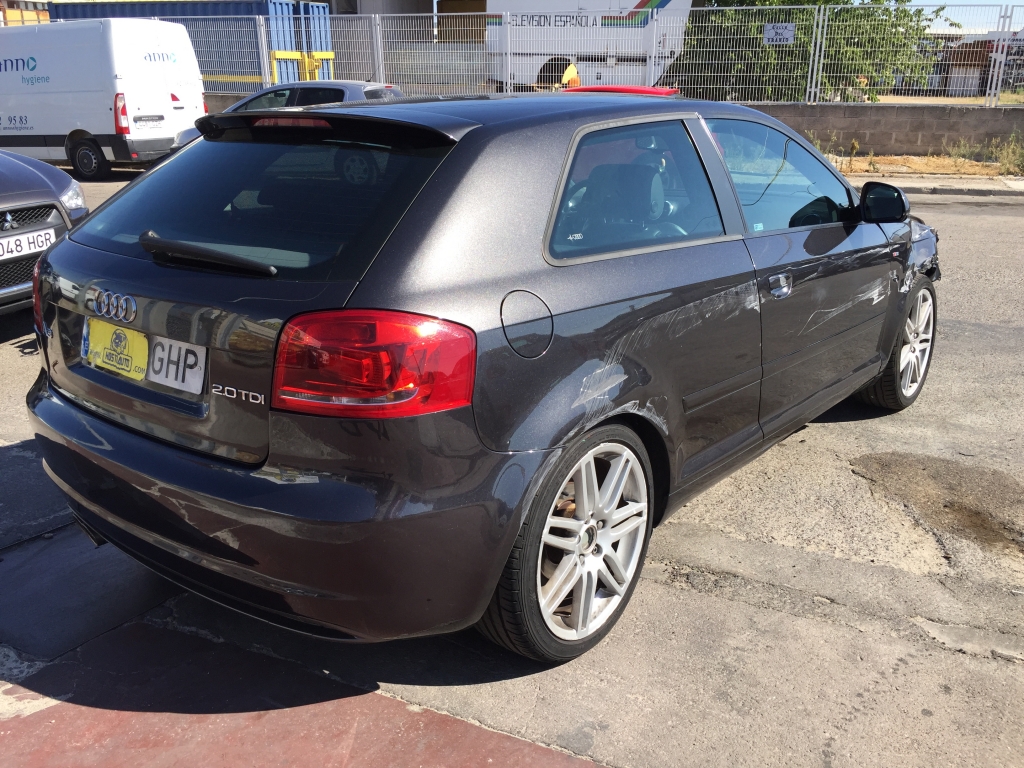 AUDI A-3 S-LINE 2.0 TDI 140CV DSG