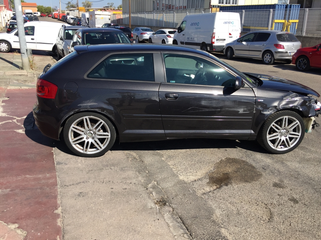 AUDI A-3 S-LINE 2.0 TDI 140CV DSG