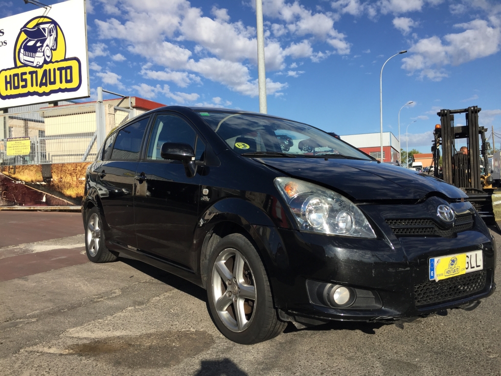 TOYOTA COROLLA VERSO 2.2 D-CAT 177CV 7 PLAZAS