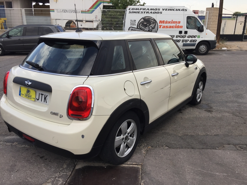 MINI ONE D 1.5 95CV