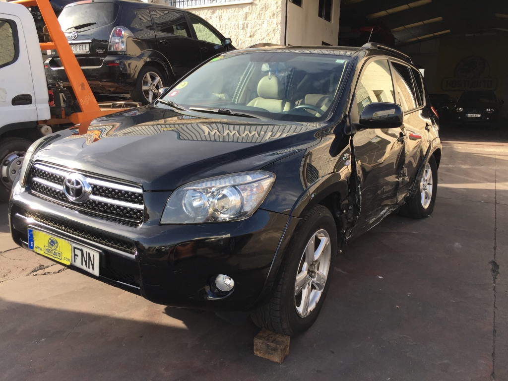 TOYOTA RAV-4 2.2 D-CAT PREMIUN 177CV