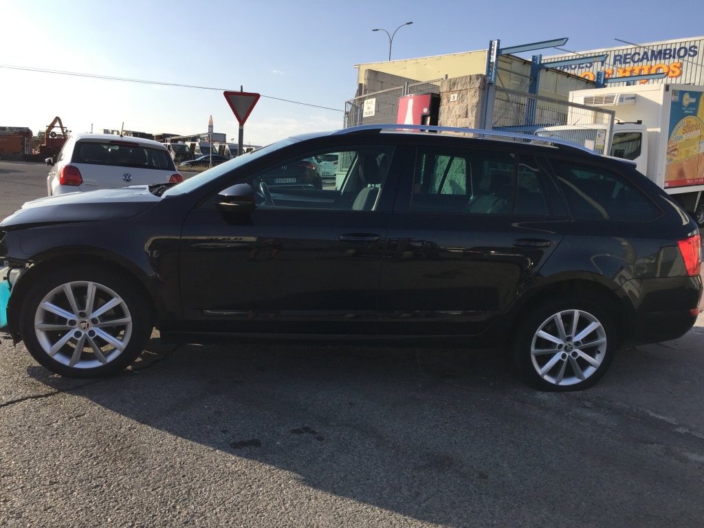 SKODA OCTAVIA FAMILIAR 2.0 TDI 150CV