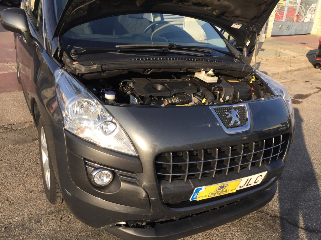 PEUGEOT 3008 1.6 HDI 112CV AUTOMATICO