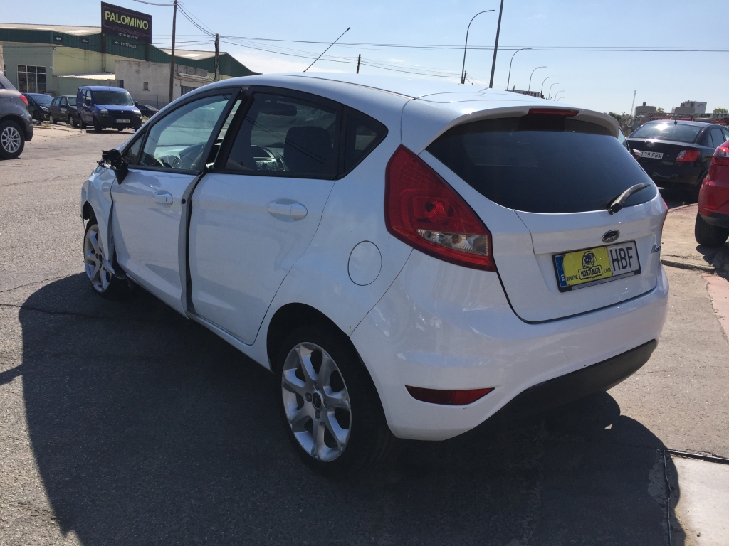 FORD FIESTA 1.4 INY 97CV